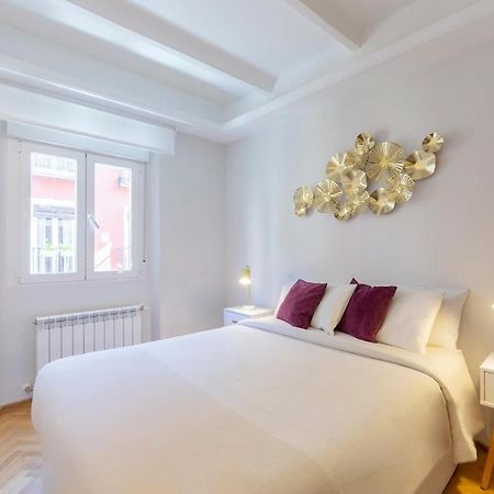 Apartamento Autentico Y Centrico Madrid Luaran gambar