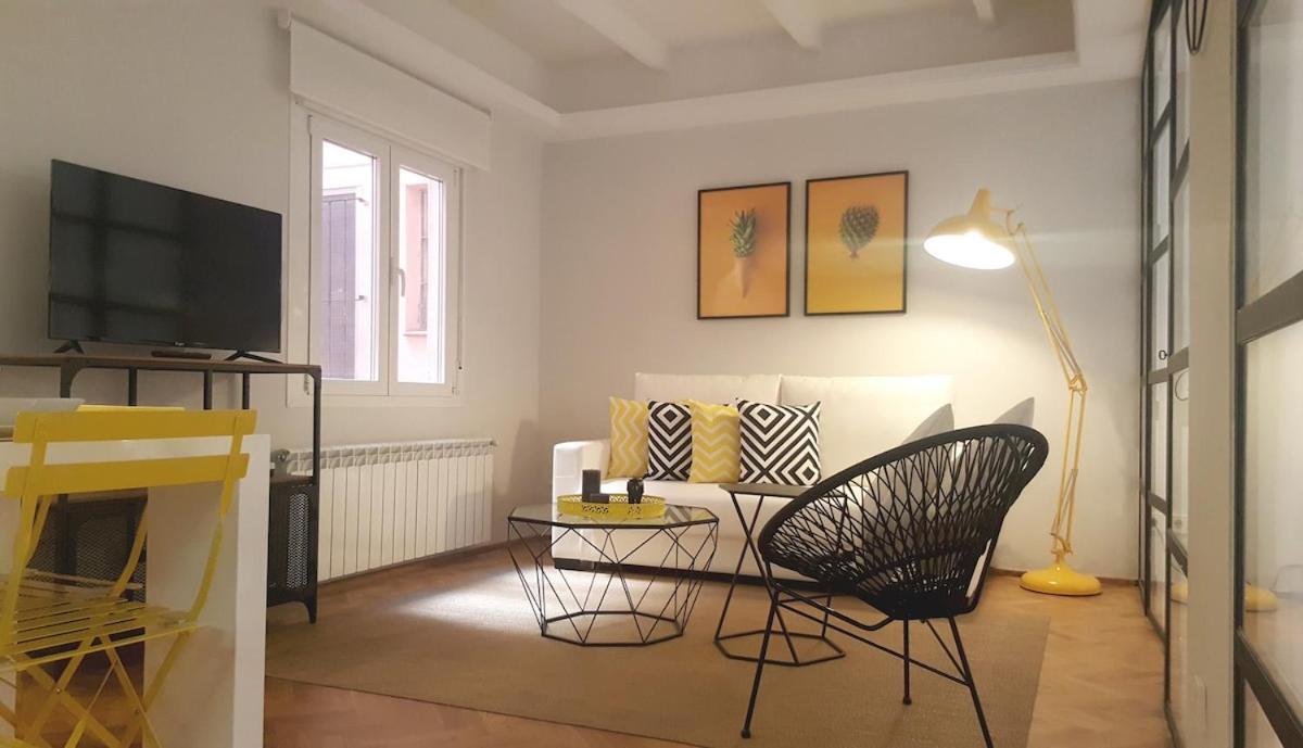 Apartamento Autentico Y Centrico Madrid Luaran gambar